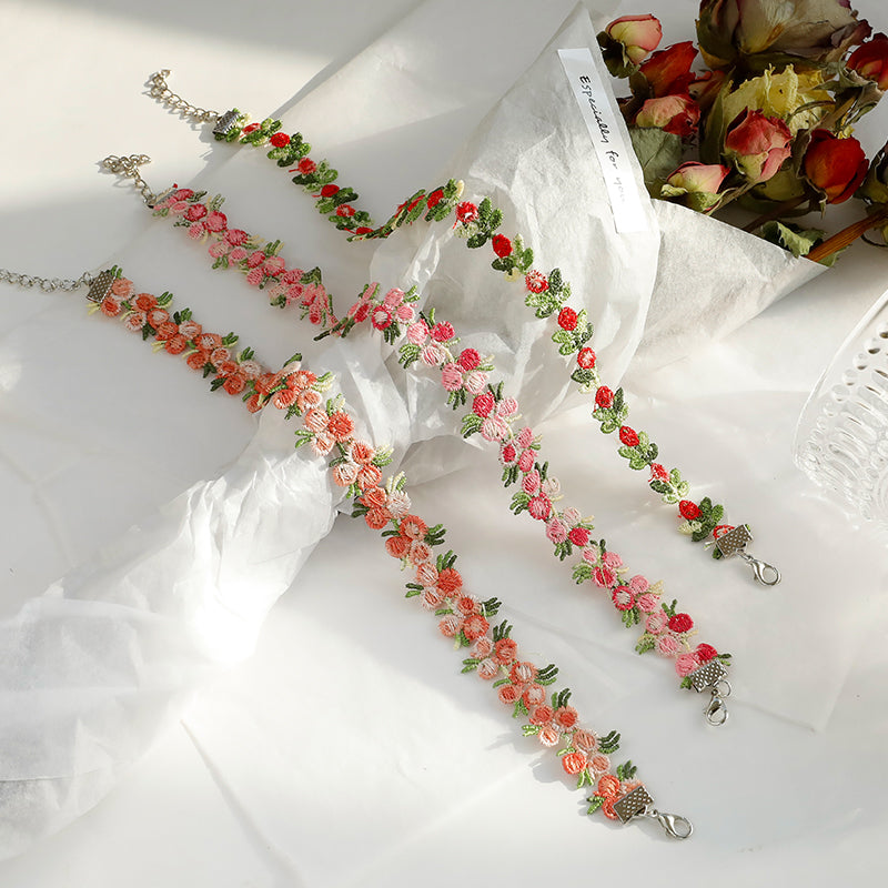 Female pink flower choker collar PrestigePearls