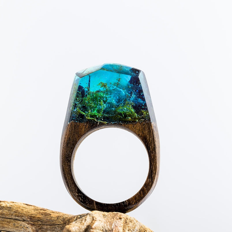 Resin and wood ring PrestigePearls